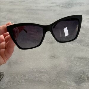 Sleek Black Designer Sunglasses